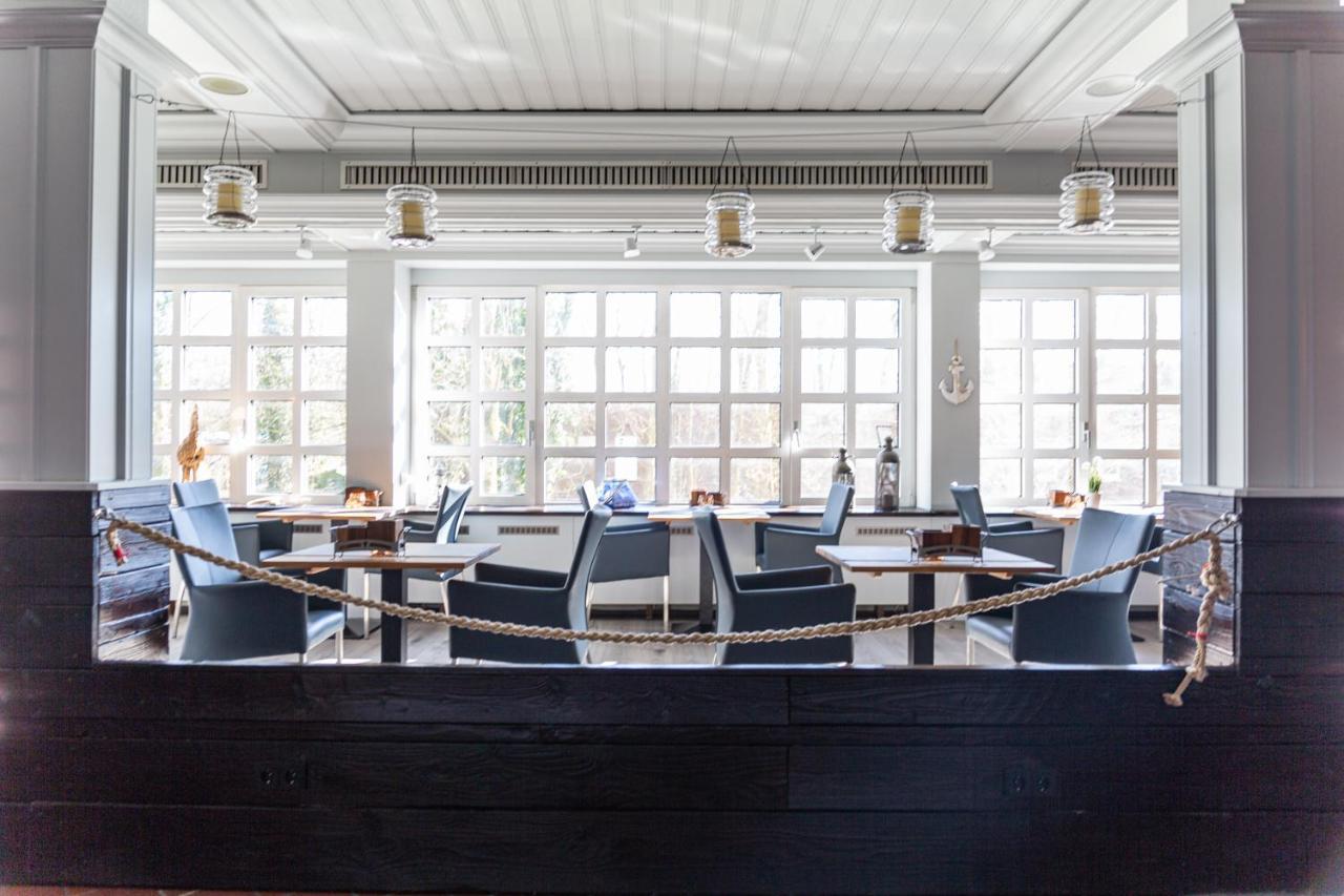 Tide Hotel Вилхелмсхафен Екстериор снимка