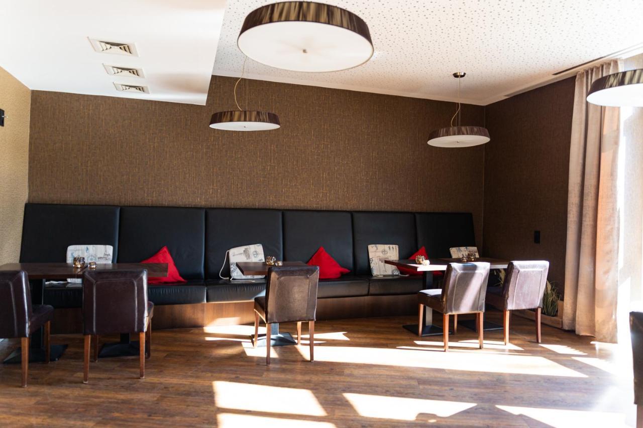 Tide Hotel Вилхелмсхафен Екстериор снимка