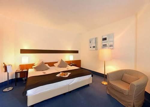 Tide Hotel Вилхелмсхафен Екстериор снимка